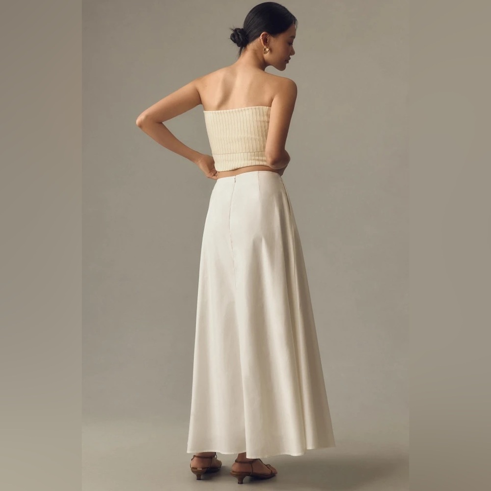 new Reformation Lucy cotton poplin maxi skirt in ivory - Picture 2 of 10
